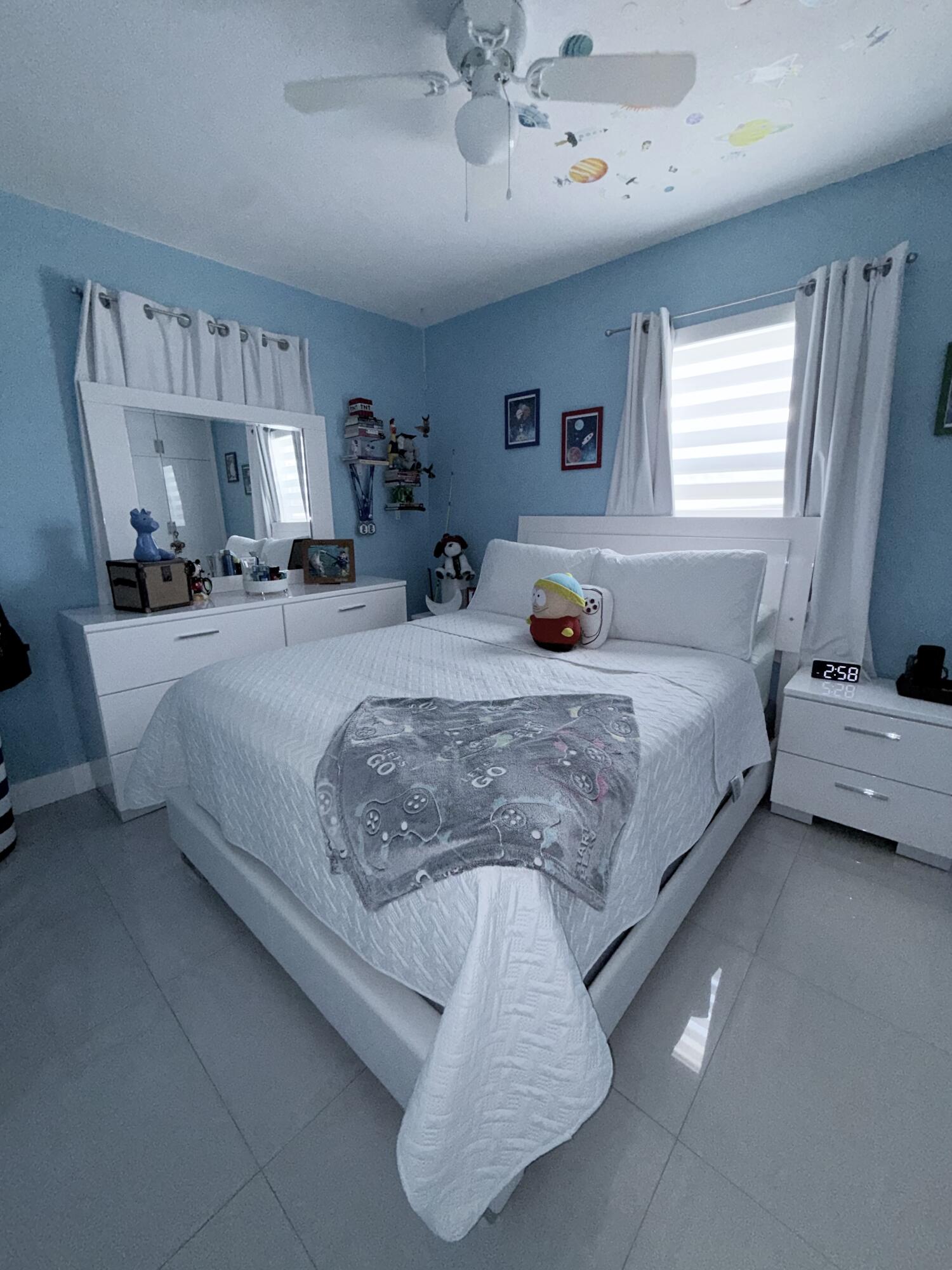 9235 Southwest 41st Street Miami, FL 33165 - Photo 31 of 63 IMG_7948