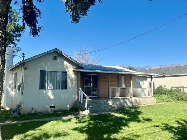 $2,200 | 642 West Ave L, Calimesa, CA 92320