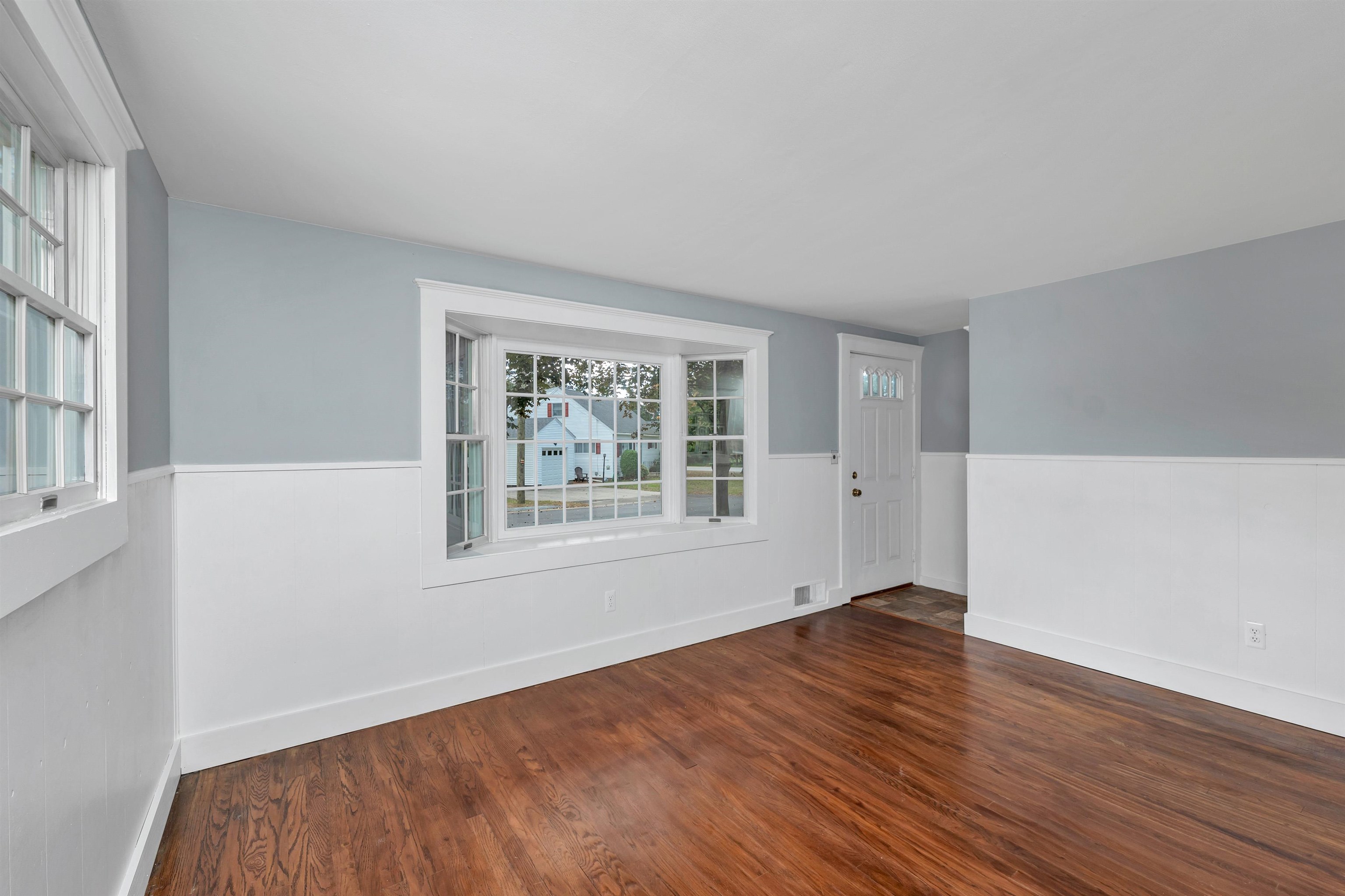 8 Oxbow Lane Dover, NH 03820 - Photo 10 of 40