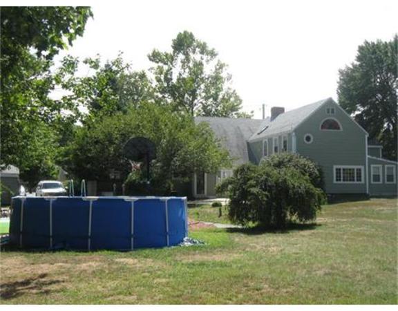 286 Andover Road Billerica, MA 01821 - Photo 3 of 27