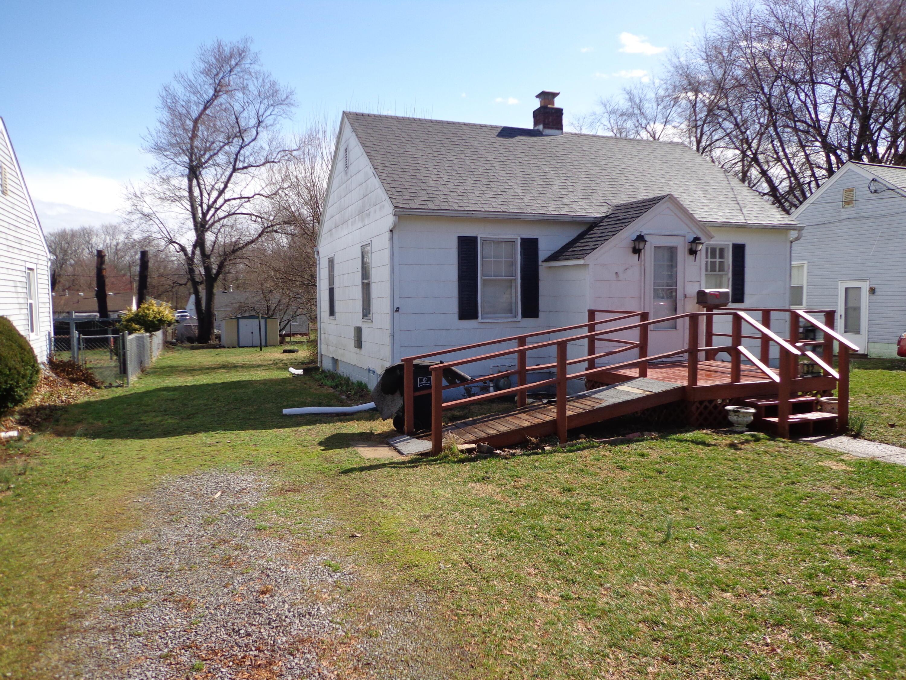 320 Witte Street Lancaster, OH 43130 - Photo 2 of 20 DSC02382
