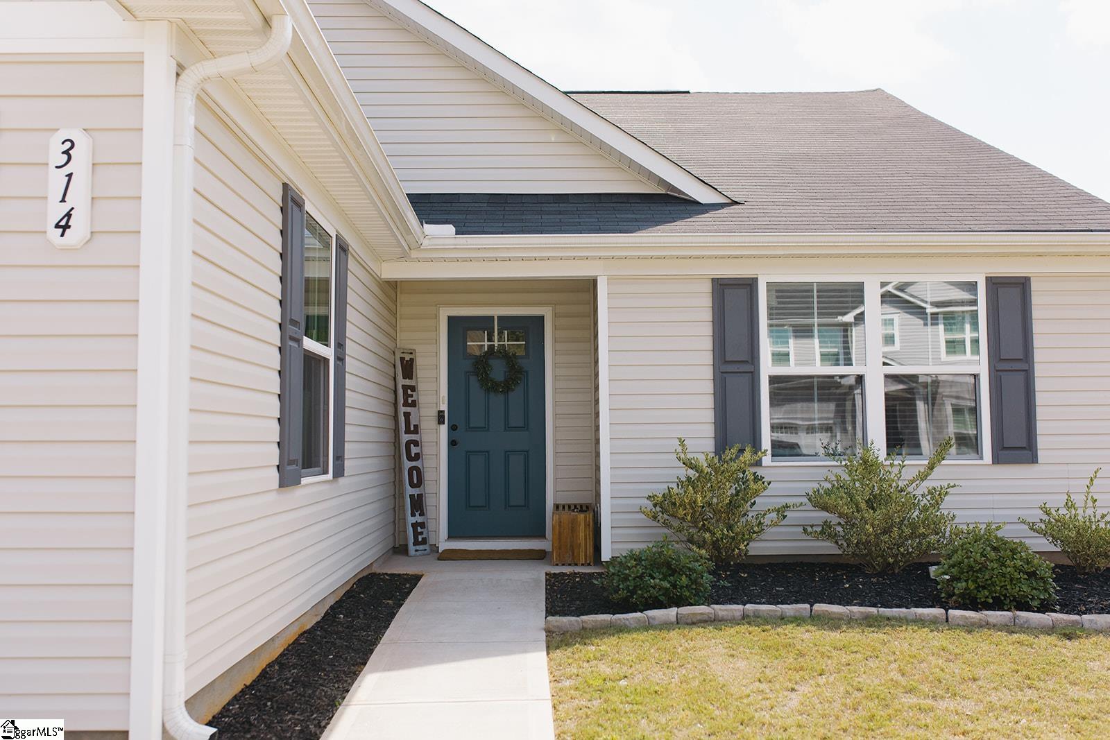 314 Callie Way Easley, SC 29642 - Photo 3 of 31