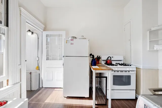 $975,000 | 1325 Calistoga Avenue, Napa, CA 94559