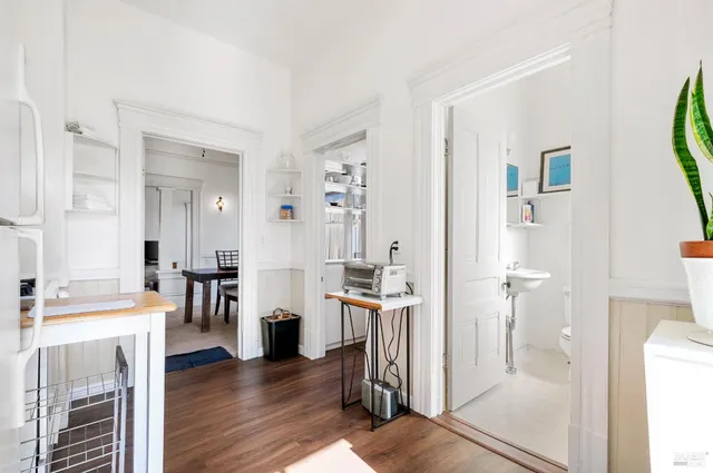 $975,000 | 1325 Calistoga Avenue, Napa, CA 94559