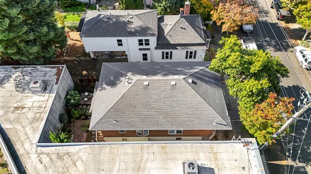 $975,000 | 1325 Calistoga Avenue, Napa, CA 94559