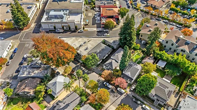 $975,000 | 1325 Calistoga Avenue, Napa, CA 94559