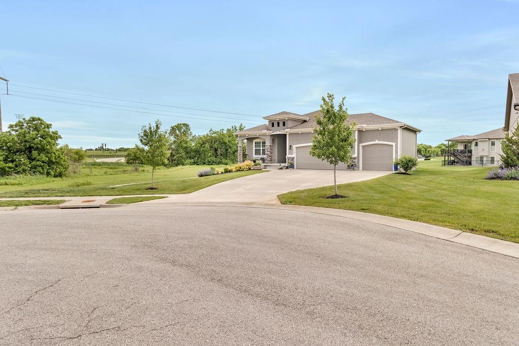19006 Millview St Spring Hill Spring Hill, KS 66083 - Photo 29 of 48