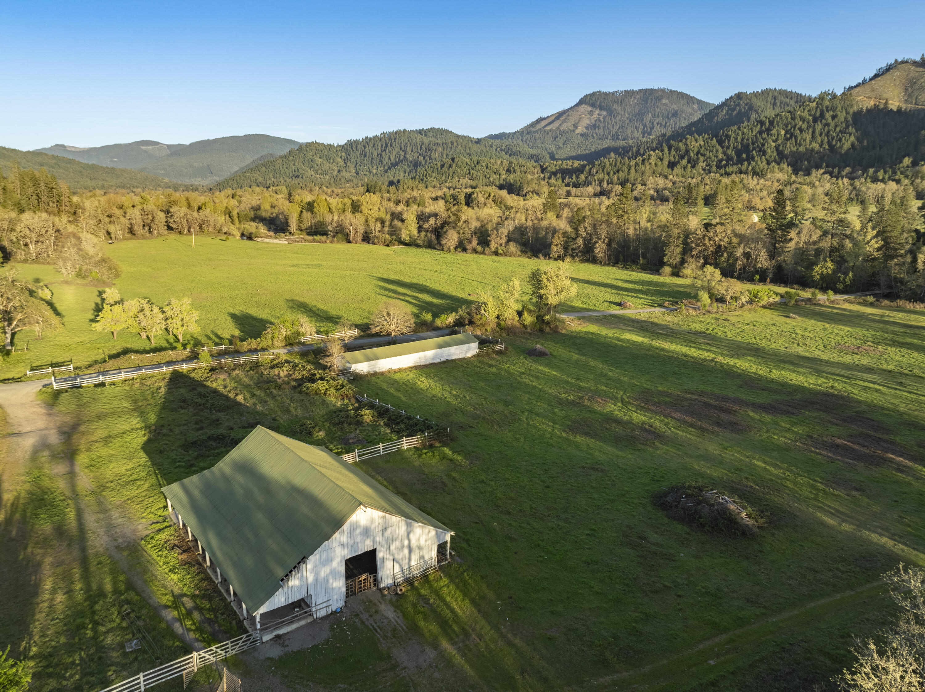 1775 Leland Road Wolf Creek, OR 97497 - Photo 34 of 49 Leland34