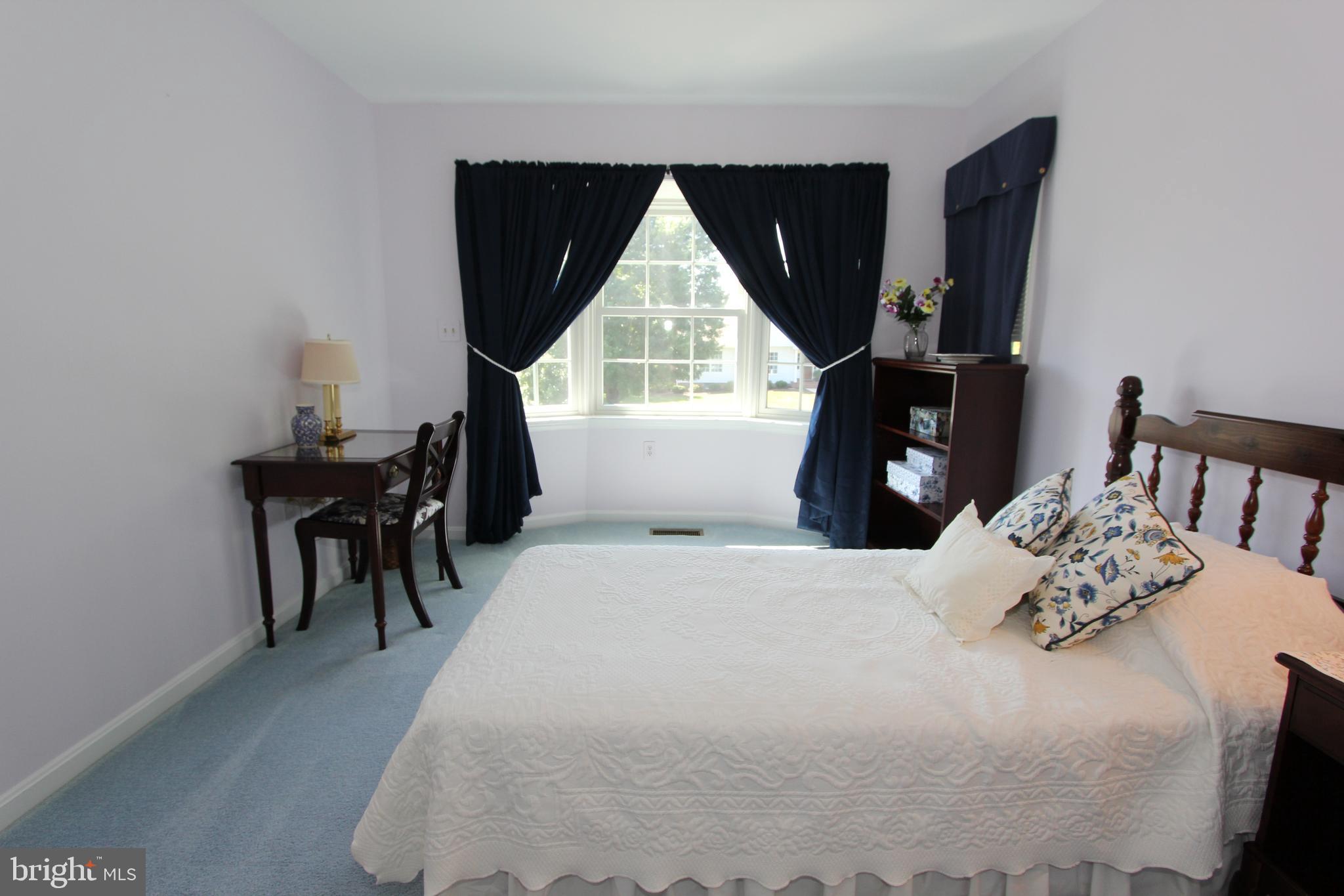 6670 Springhill Drive Frederick, MD 21702 - Photo 46 of 98 Bedroom 3, with custom bay window
