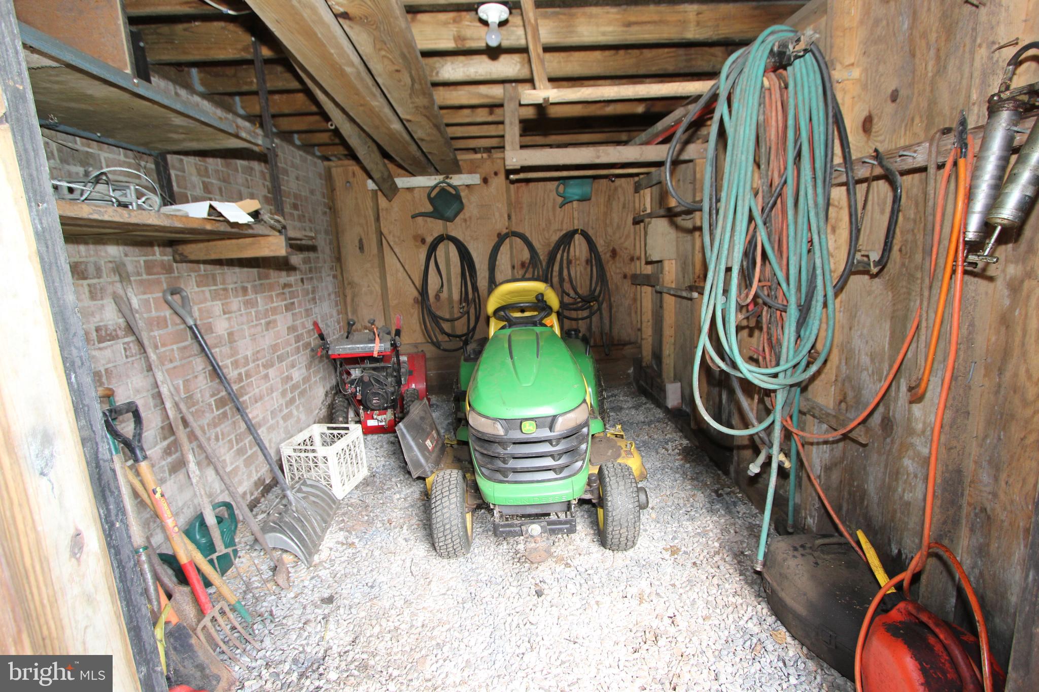 6670 Springhill Drive Frederick, MD 21702 - Photo 80 of 98 Storage shed, view 2