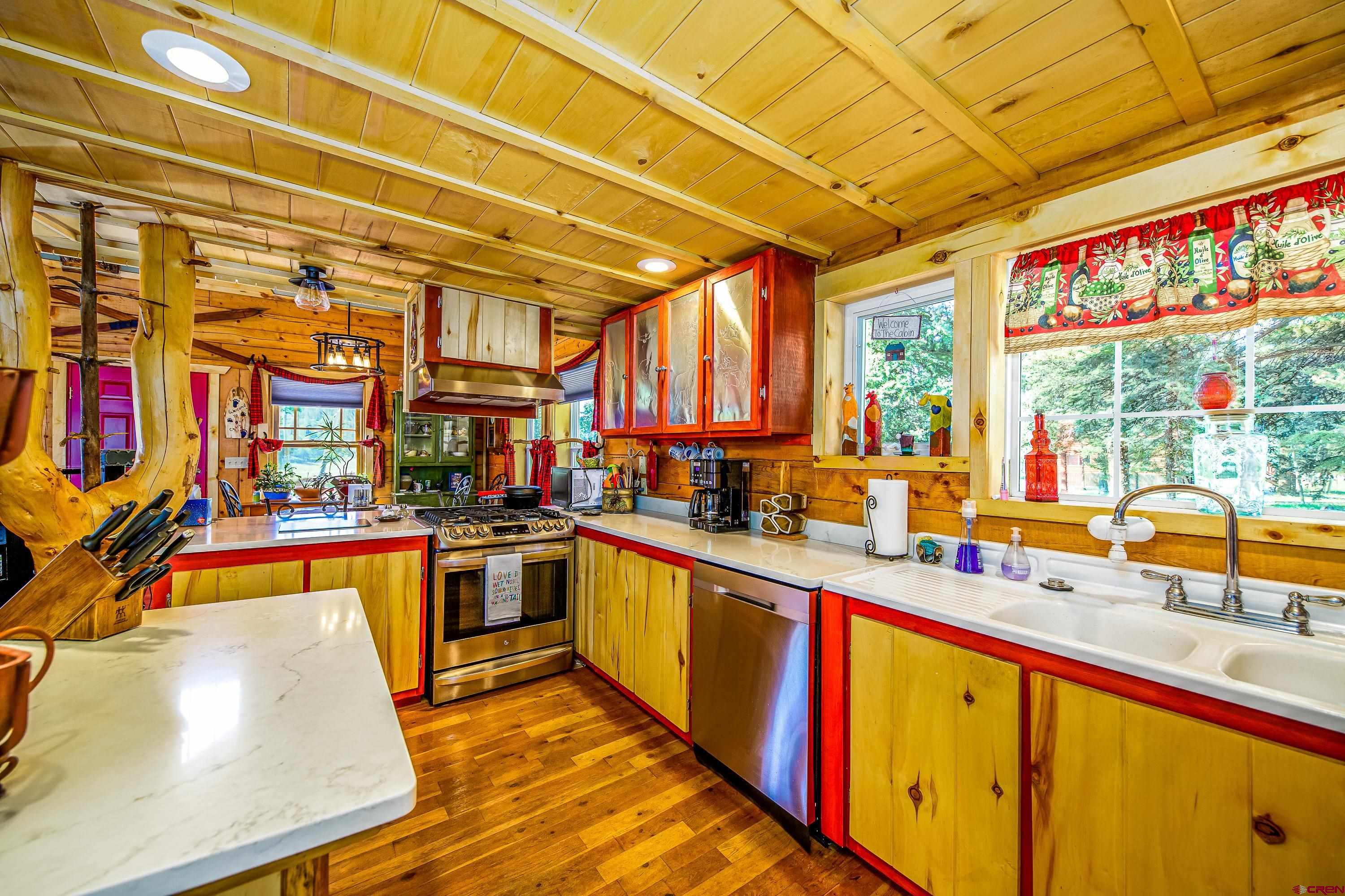 624 Spruce Road Cimarron, CO 81220 - Photo 13 of 27 Gallery Image 13