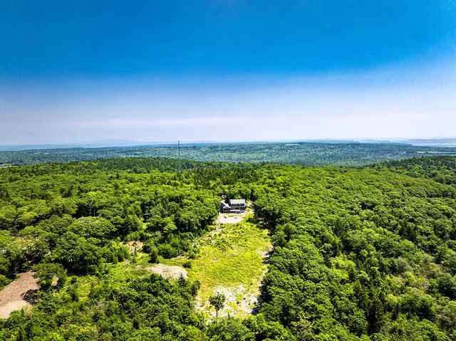 $975,000 | 107 Acadian Oak Lane, Sedgwick, ME 04676