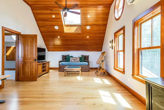 $975,000 | 107 Acadian Oak Lane, Sedgwick, ME 04676