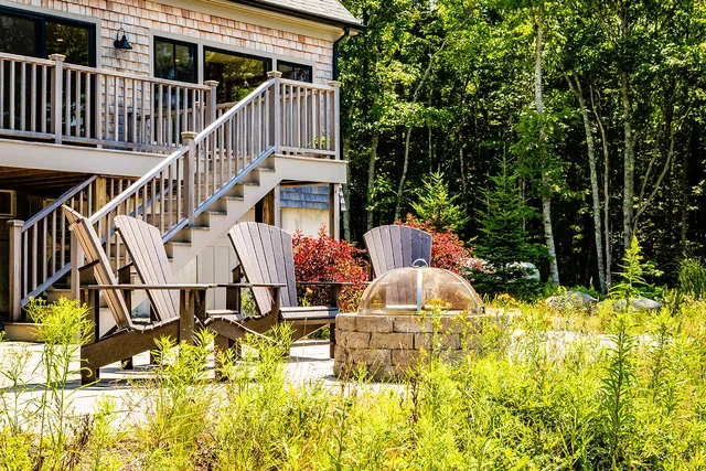 $975,000 | 107 Acadian Oak Lane, Sedgwick, ME 04676