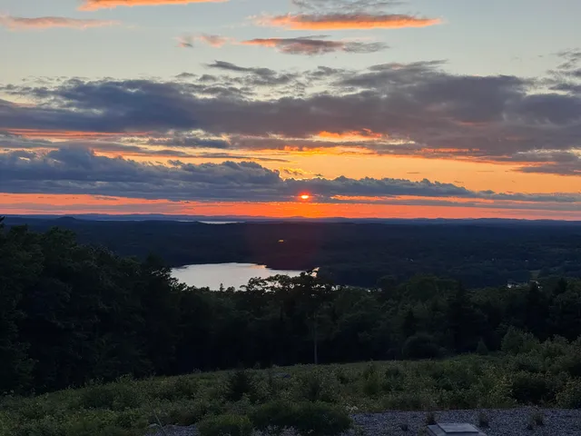 $975,000 | 107 Acadian Oak Lane, Sedgwick, ME 04676