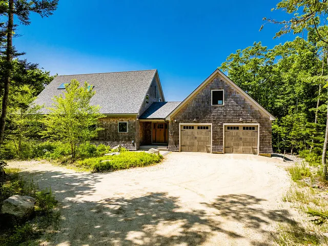$975,000 | 107 Acadian Oak Lane, Sedgwick, ME 04676