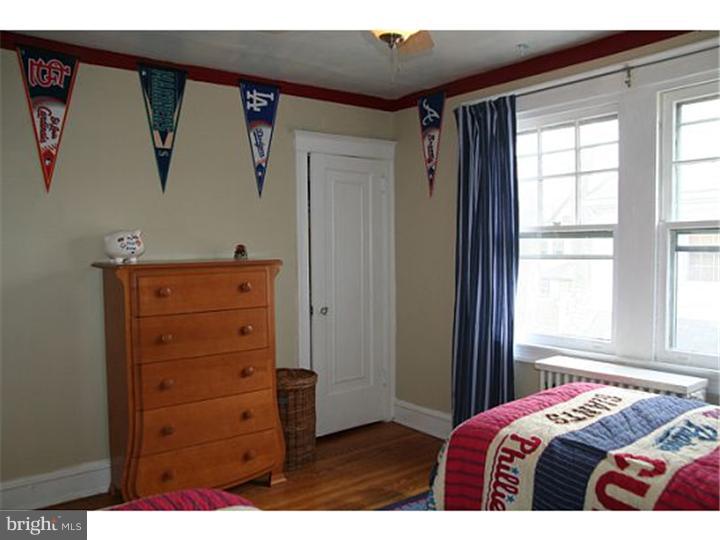 2922 Mapleshade Road Ardmore, PA 19003 - Photo 14 of 24