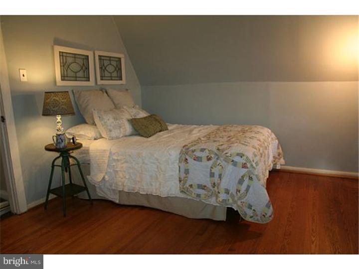2922 Mapleshade Road Ardmore, PA 19003 - Photo 16 of 24