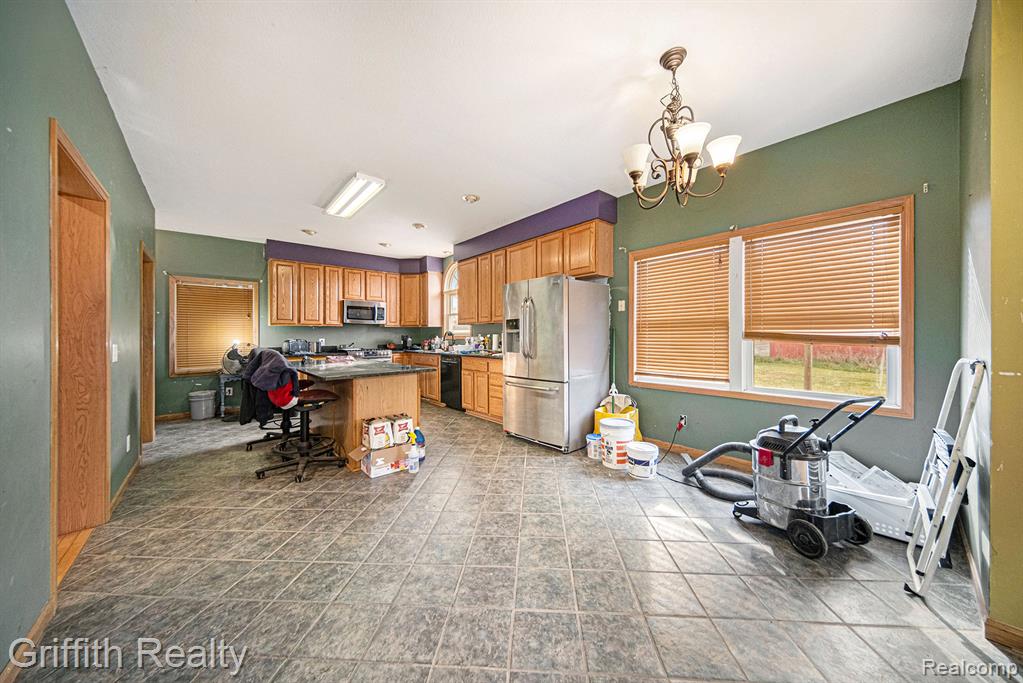 3940 East Cohoctah Road Linden, MI 48451 - Photo 8 of 40 Gallery Image 8