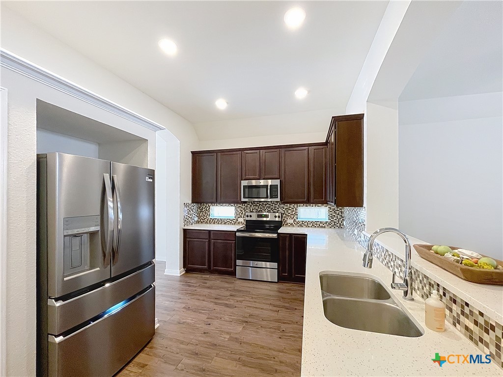 7841 Old Gate Road Temple, TX 76502 - Photo 8 of 38