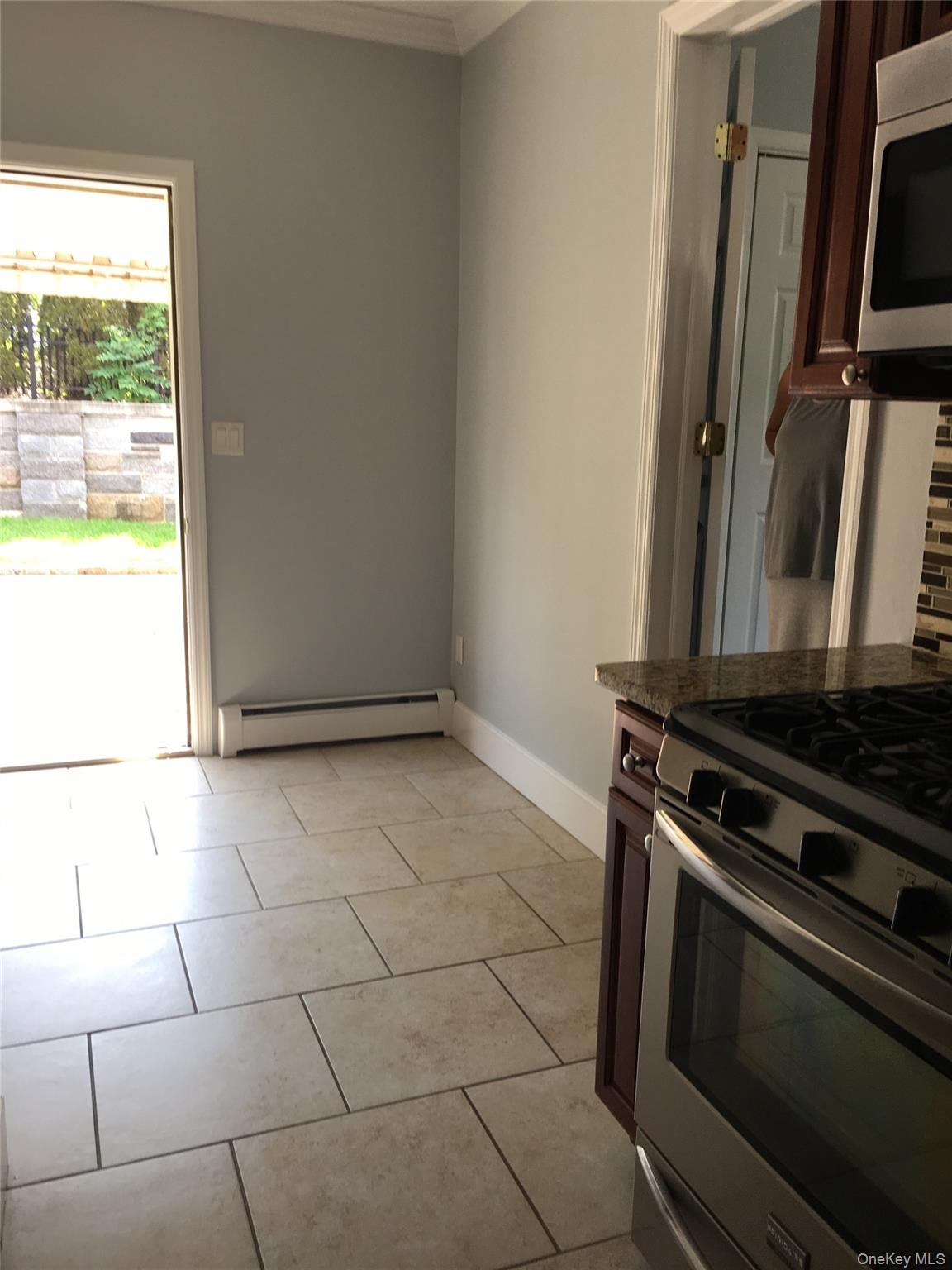 48 Parkway Road, Unit 1 Bronxville, NY 10708 - Photo 8 of 13