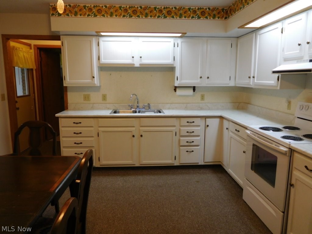 5711 Rustic Lane Southwest Newcomerstown, OH 43832 - Photo 4 of 31