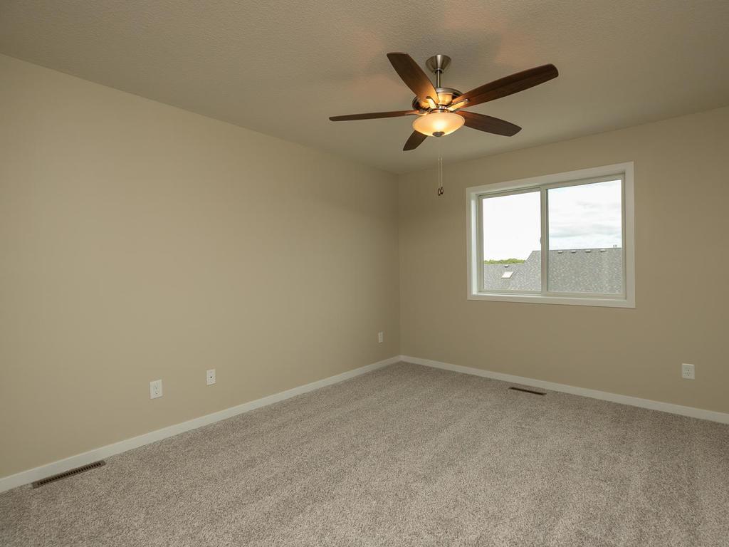 5073 56th Street Northwest Rochester, MN 55901 - Photo 14 of 27 Gallery Image 14