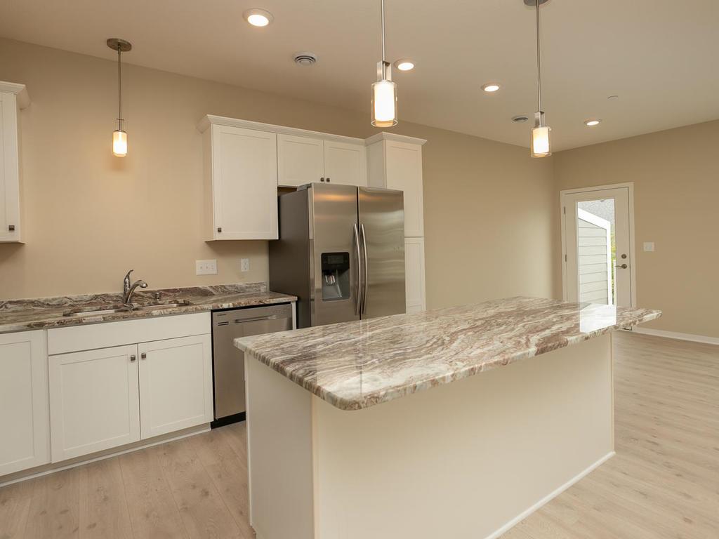 5073 56th Street Northwest Rochester, MN 55901 - Photo 3 of 27 Gallery Image 3