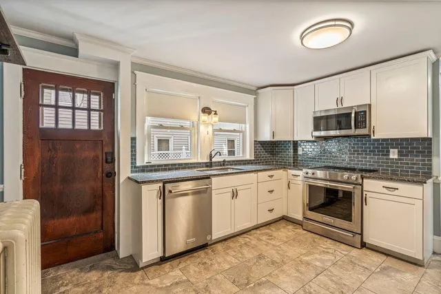 $449,000 | 317-319 Turner Street, Auburn, ME 04210