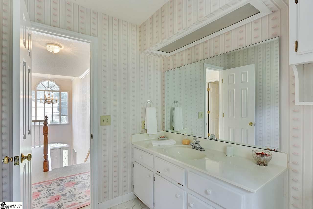 1010 3 Bridges Road Easley, SC 29642 - Photo 21 of 36 Gallery Image 21