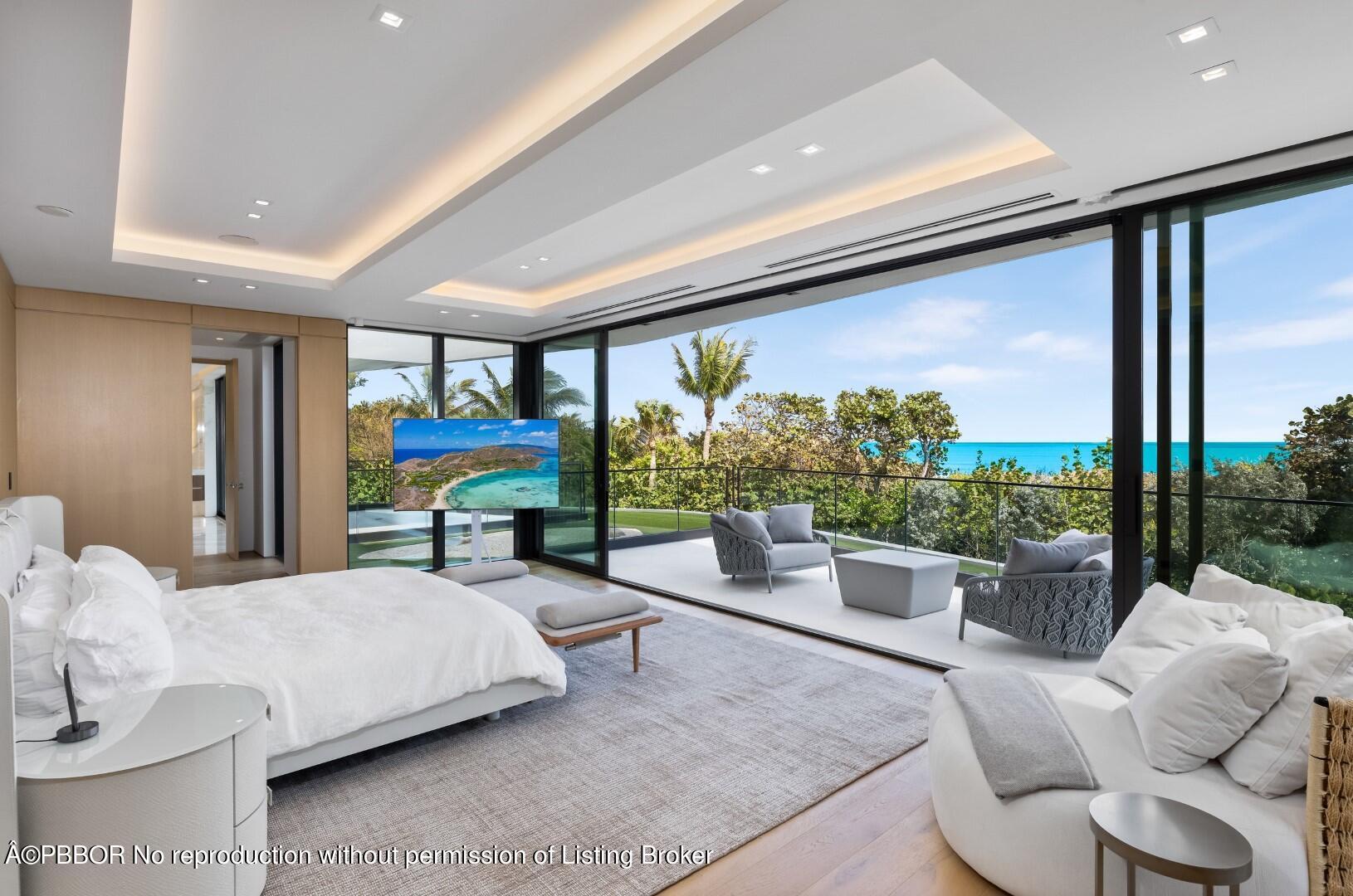 310 South Beach Road Jupiter Island, FL 33455 - Photo 20 of 32 Primary Suite