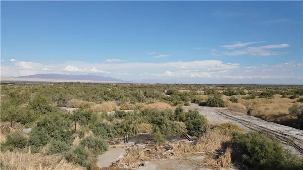 $1,100,000 | 71888 Pierce Street, Thermal, CA 92274