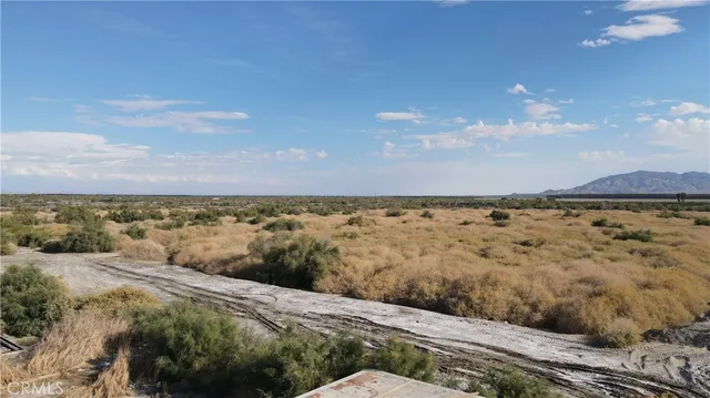 $1,100,000 | 71888 Pierce Street, Thermal, CA 92274