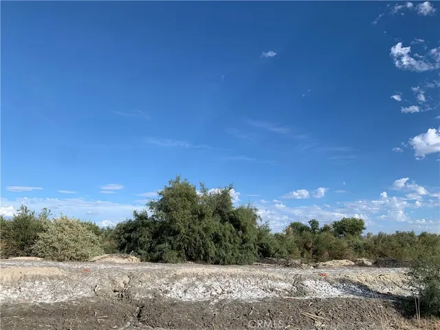 $1,100,000 | 71888 Pierce Street, Thermal, CA 92274