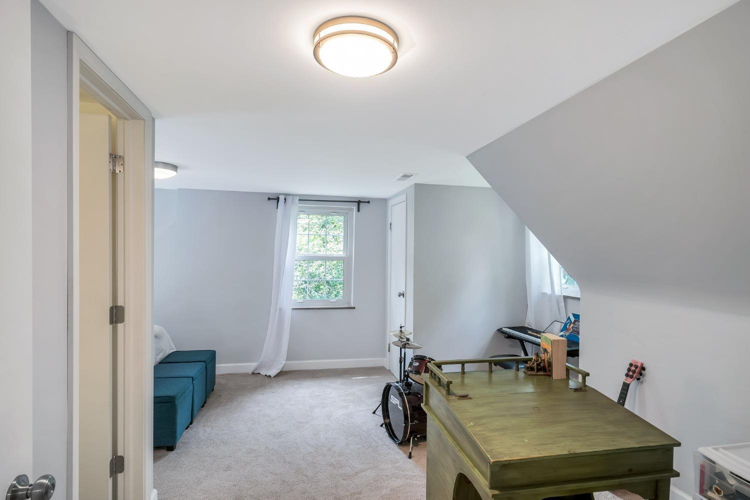 3225 Blue Rock Road Cincinnati, OH 45239 - Photo 31 of 46 Gallery Image 31