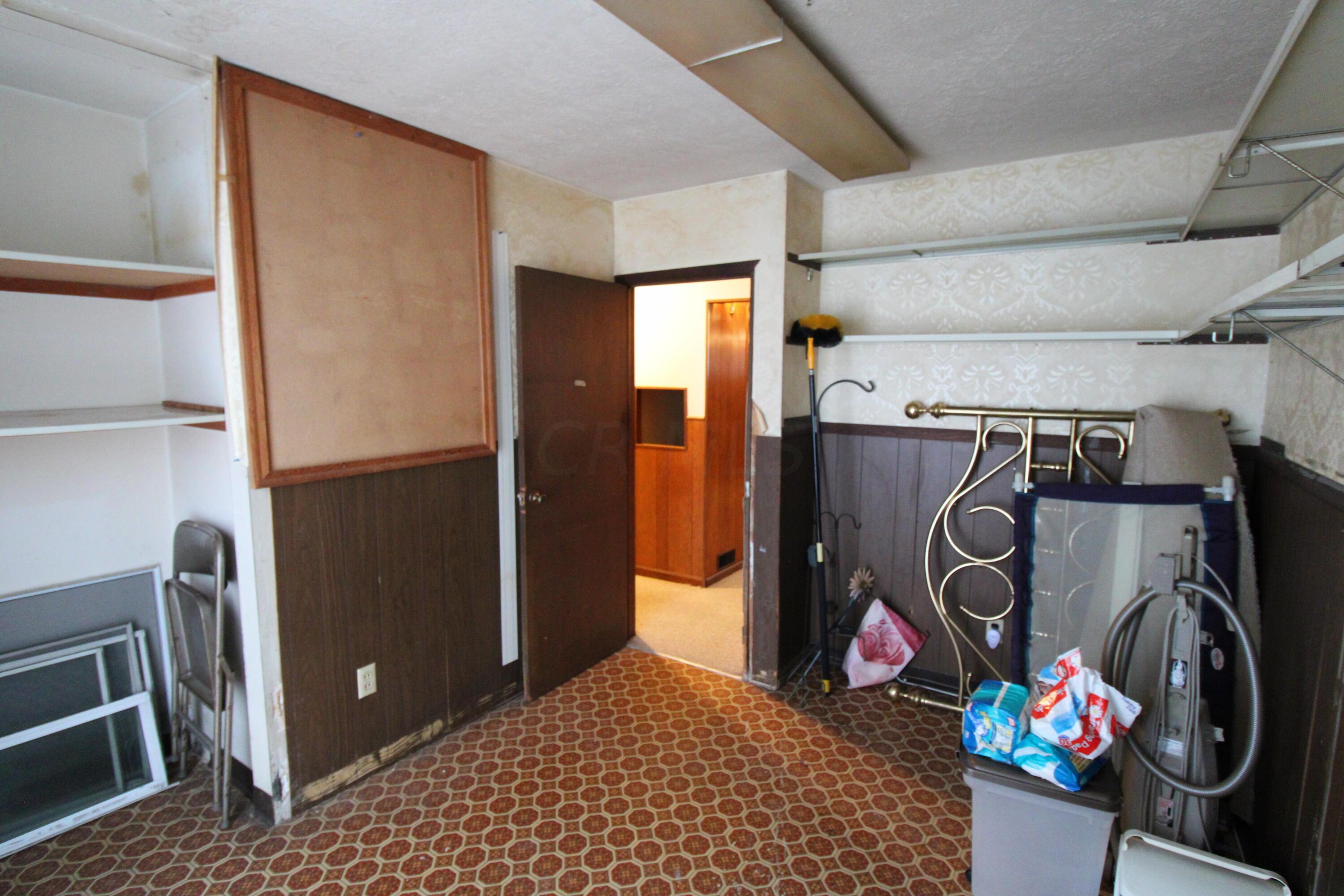 3464-3466 Eakin Road Columbus, OH 43204 - Photo 23 of 51 3rd Bedroom