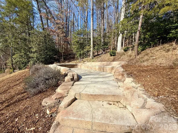 $499,900 | 3132 Stoney Brook Drive, Lenoir, NC 28645