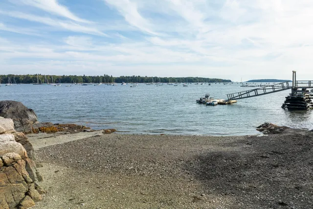 $1,325,000 | 46 Blackstone Club Road, Brunswick, ME 04011