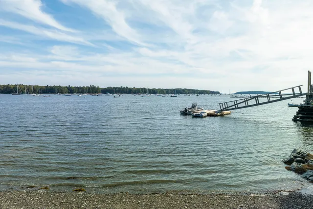 $1,325,000 | 46 Blackstone Club Road, Brunswick, ME 04011