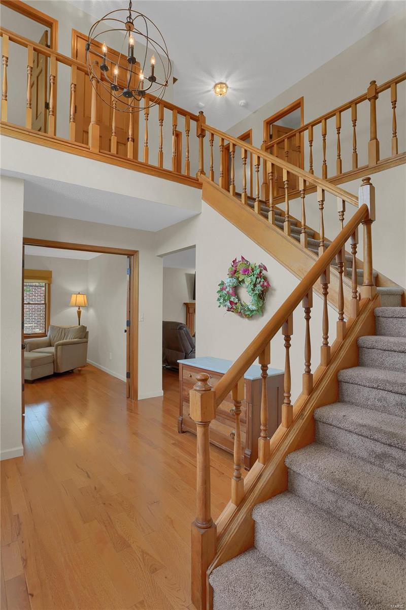 106 Pleasant Ridge Drive Edwardsville, IL 62025 - Photo 2 of 31 Gallery Image 2