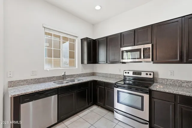 $2,495 | 1367 South Country Club Drive, Unit 1018, Mesa, AZ 85210