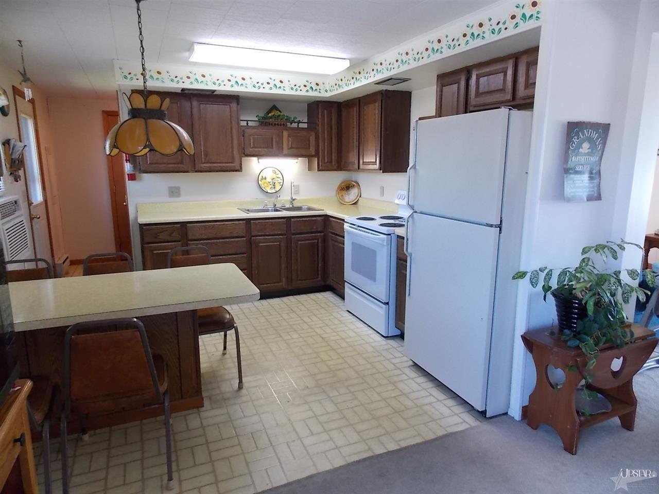 3340 County Road 59 Butler, IN 46721 - Photo 4 of 27