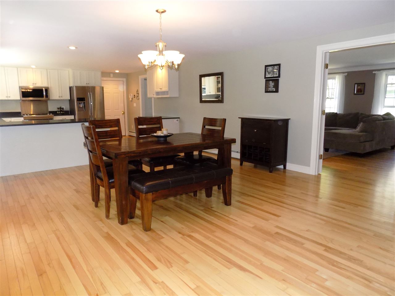 282 Exeter Road Hampton Falls, NH 03844 - Photo 3 of 34