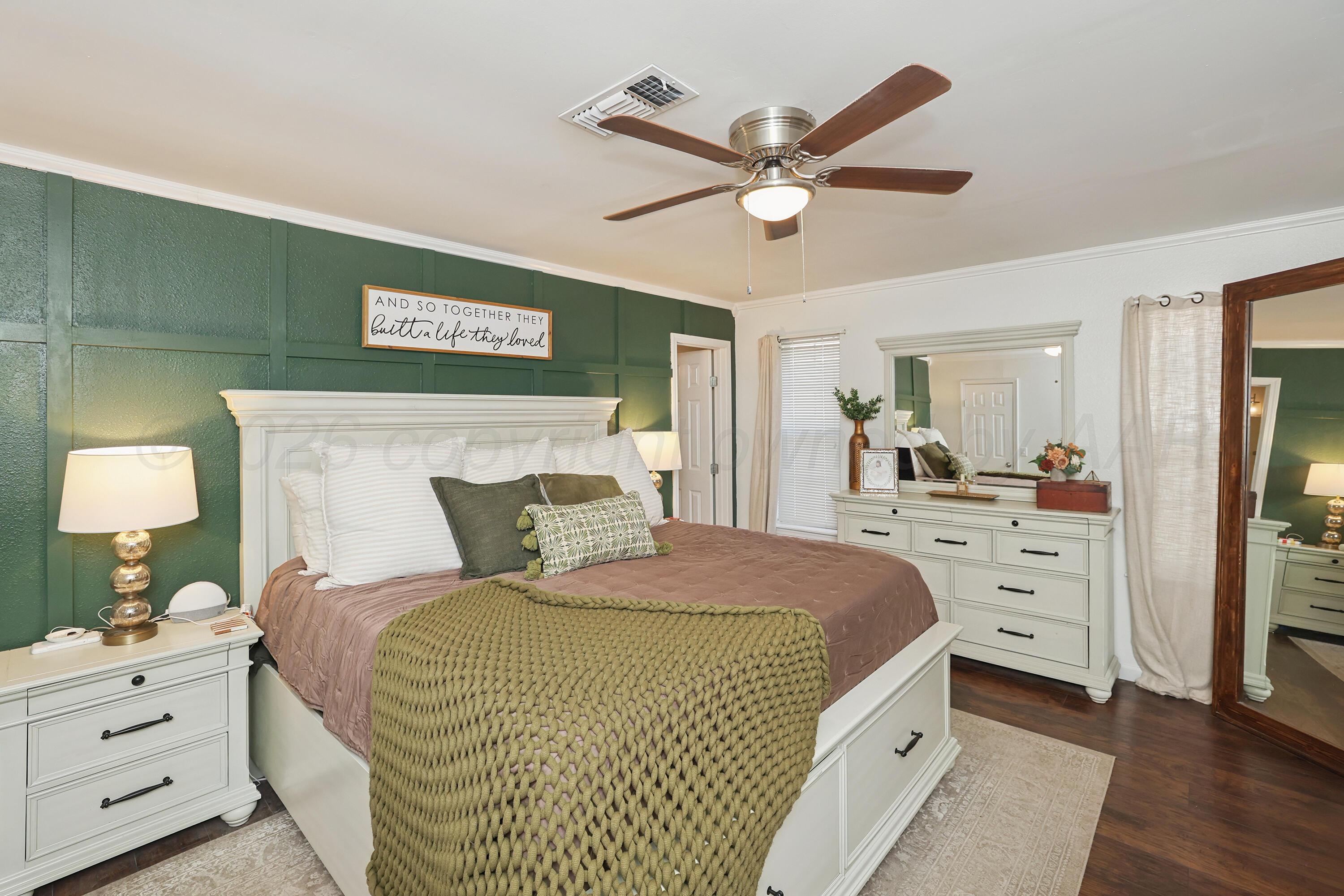 7809 Cervin Drive Amarillo, TX 79121 - Photo 14 of 32 14-Primary Bedroom