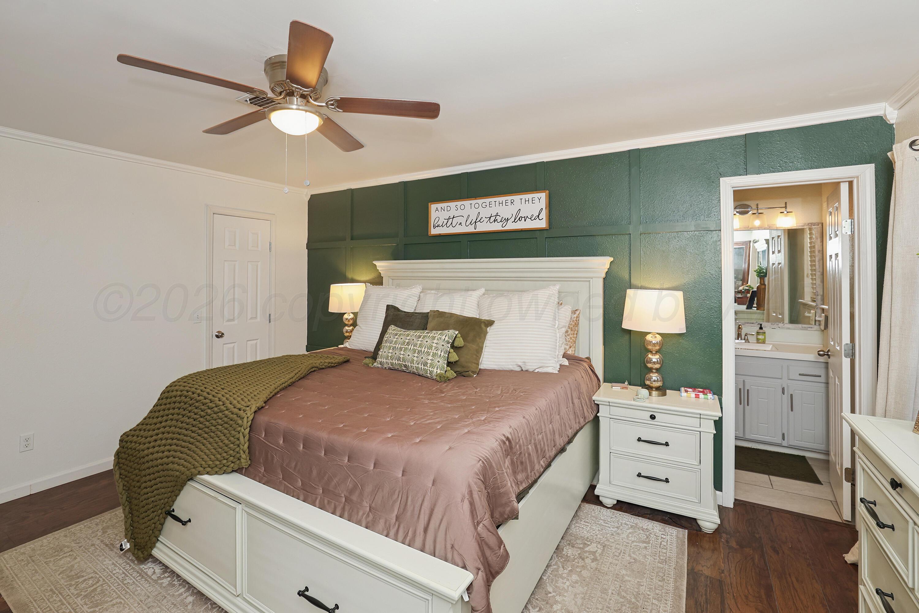 7809 Cervin Drive Amarillo, TX 79121 - Photo 15 of 32 15-Primary Bedroom