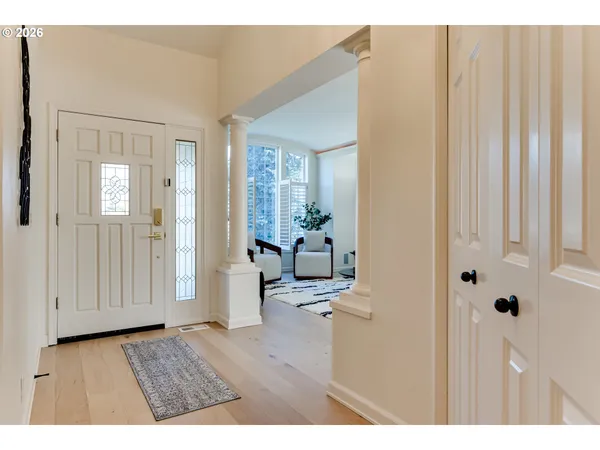 $1,095,000 | 3858 Mirror Pond Way, Eugene, OR 97408