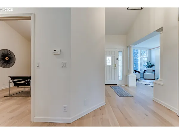 $1,095,000 | 3858 Mirror Pond Way, Eugene, OR 97408