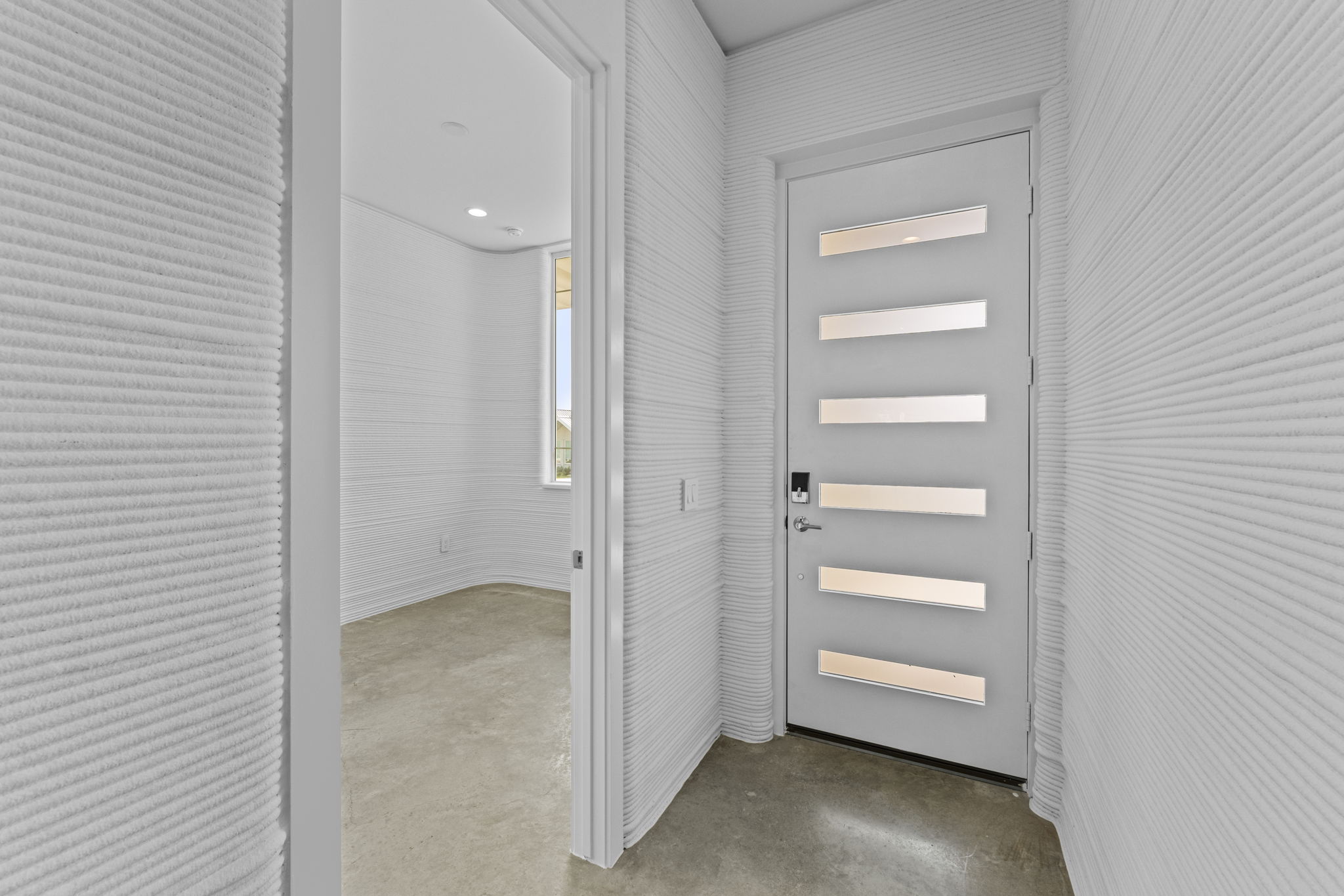 105 Rough Crk Road Georgetown, TX 78628 - Photo 4 of 30 Gallery Image 4