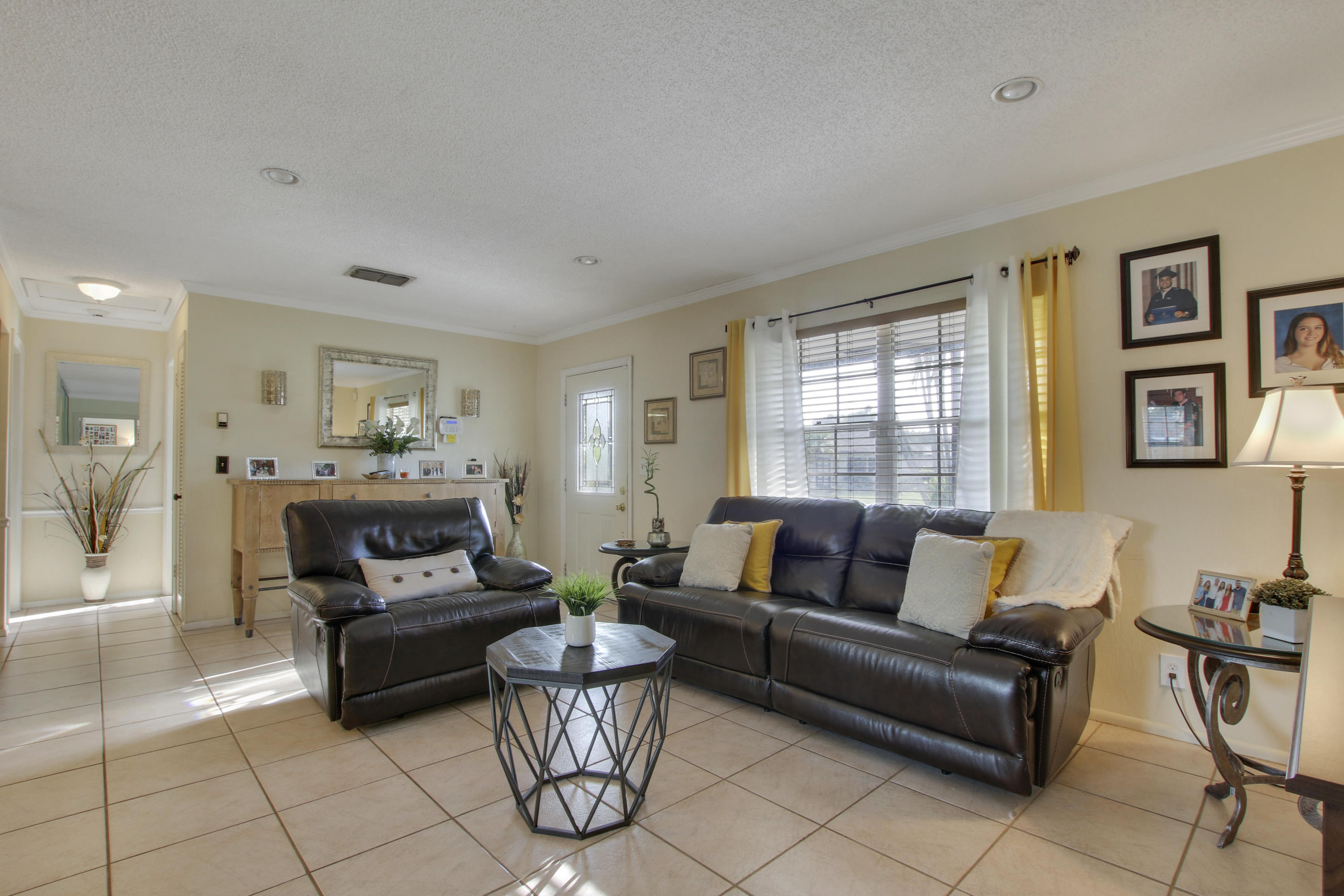 9671 Colorado Court Boca Raton, FL 33434 - Photo 3 of 22 House1-2