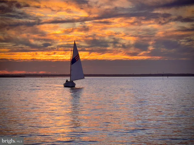 $2,499,000 | 24 Maiden Lane, Harvey Cedars, NJ 08008